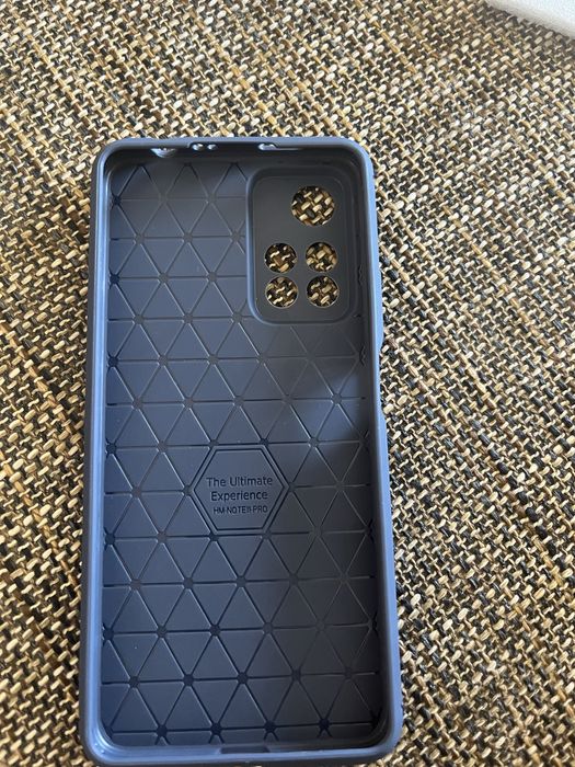 Продам чехол на Xiaomi Redmi Note 11 Pro