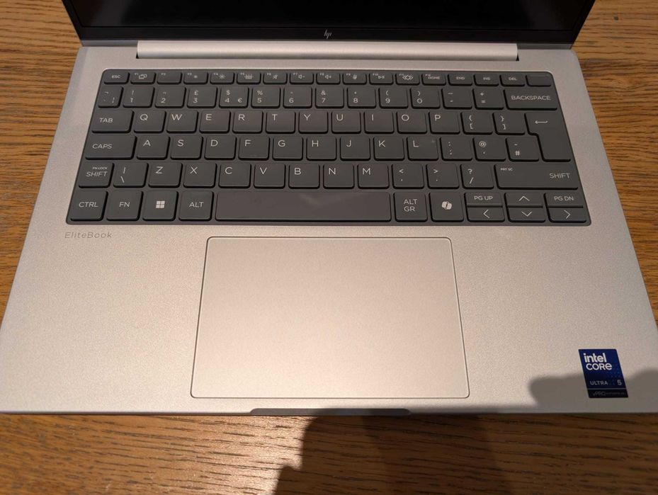 Laptop nou HP Elitebook 8 G1i 14 Ultra Core 5 235U 16gb ram 512gb ssd