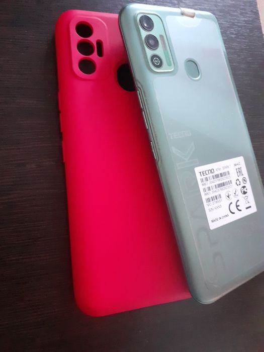 Продам телефон Tecno Spark 7