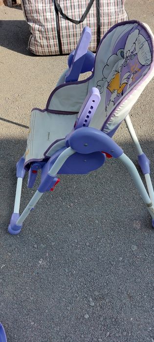 Детский стульчик для кормления