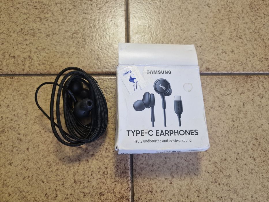 Casti AKG Samsung tip C