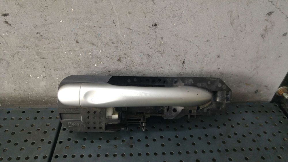 Maner dreapta spate renault megane 3 806060041r