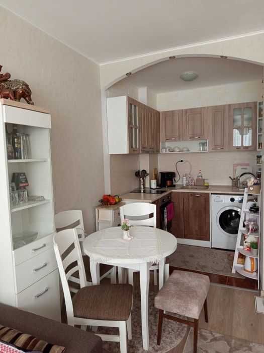 Продава се Двустаен апартамент в Пловдив, Кършияка - 43 кв.м за 2252 €/кв.м - Снимка #1