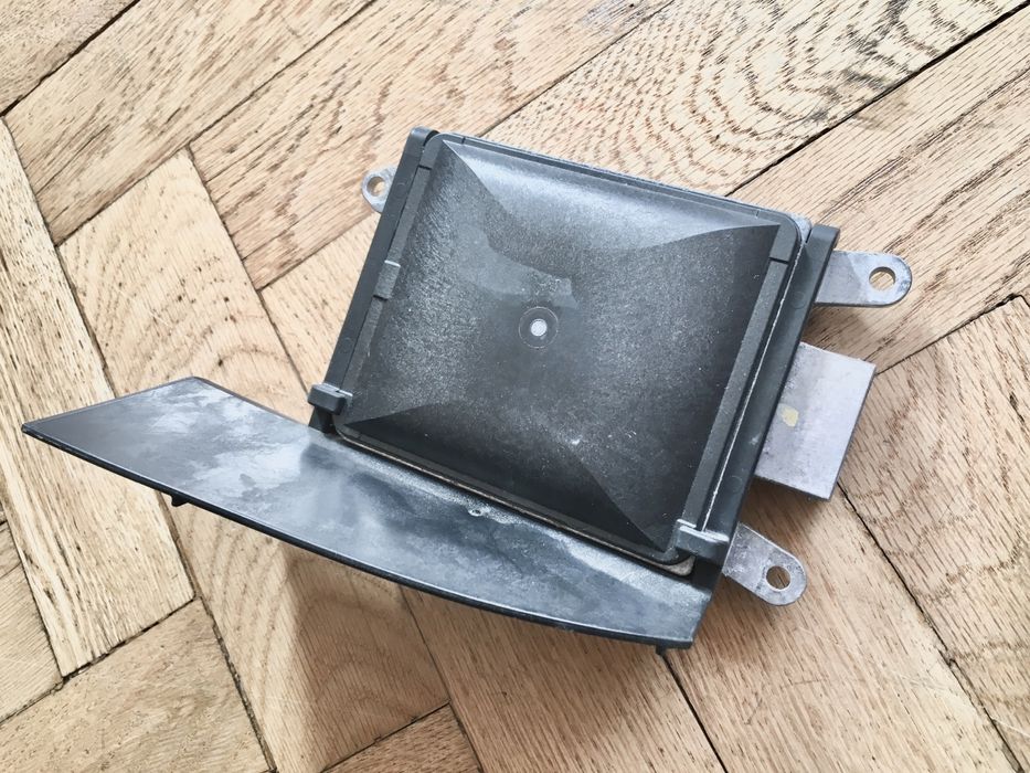 Радар сензор за мътва зона с гредата 300 лв