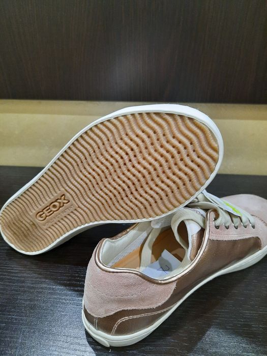 Geox нови от естествена кожа
