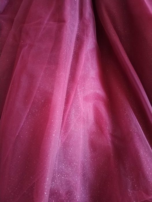 Абитуриентска рокля