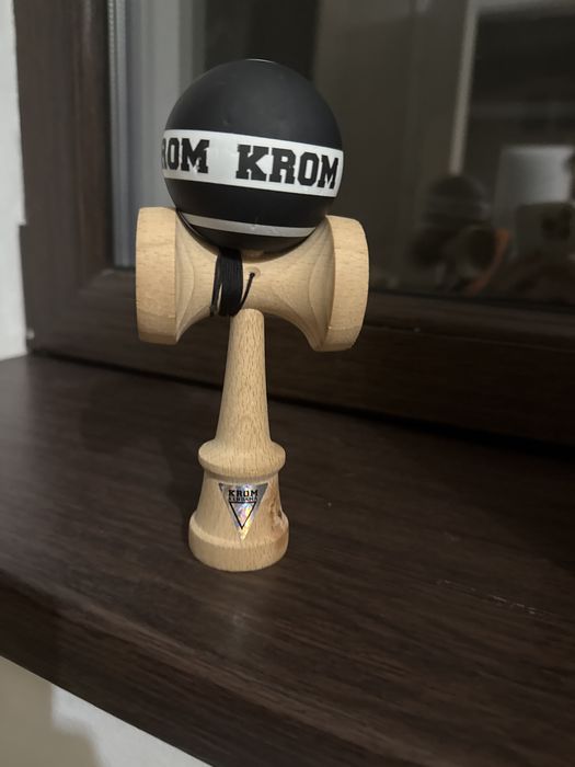 Krom strogo antiskid nou