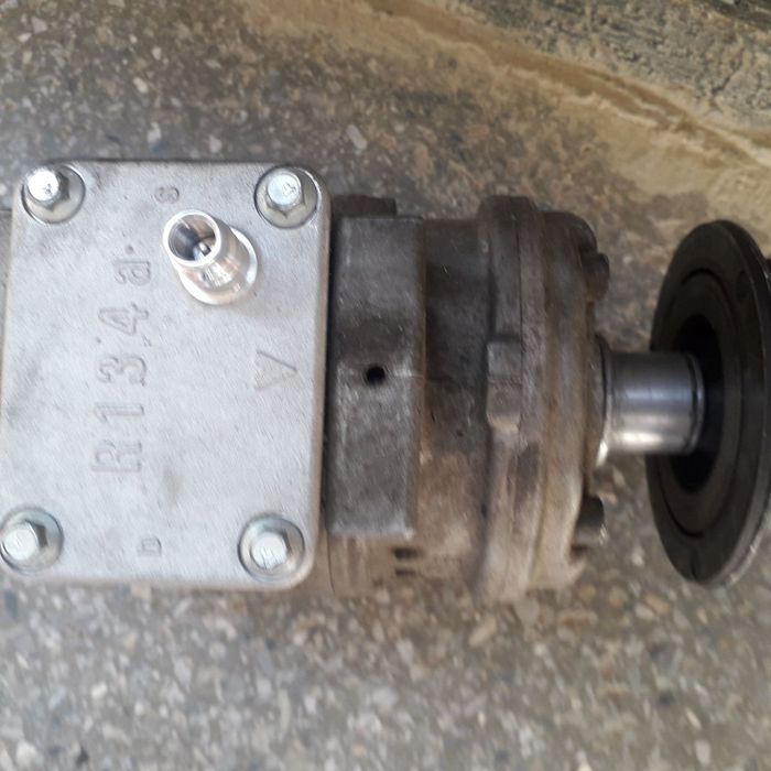 Кондиционер компрессор от TOYOTTA