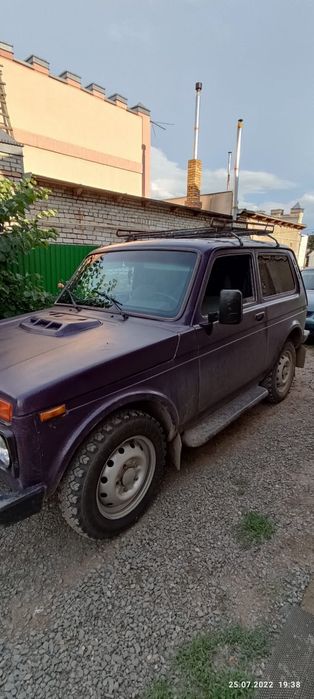 Продам машину Нива Ваз 21213