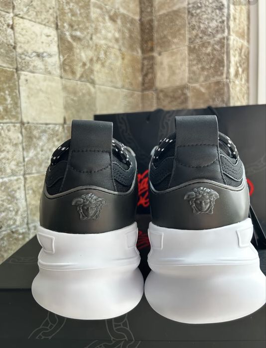 Versace chain reaction premium black