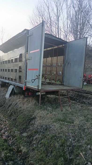 Vând Nissan Apicol 3,5 tone