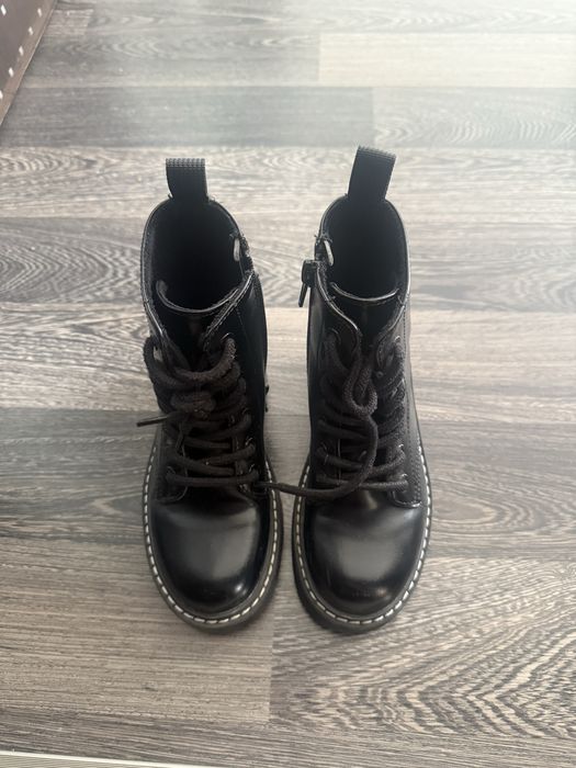 Боти, маратонки номер 27-29