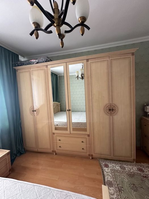 Спальный гарнитур
