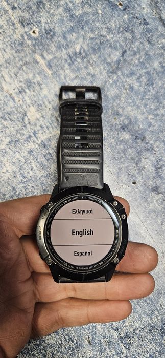 Продавам часовник Garmin Fenix 6 X PRO