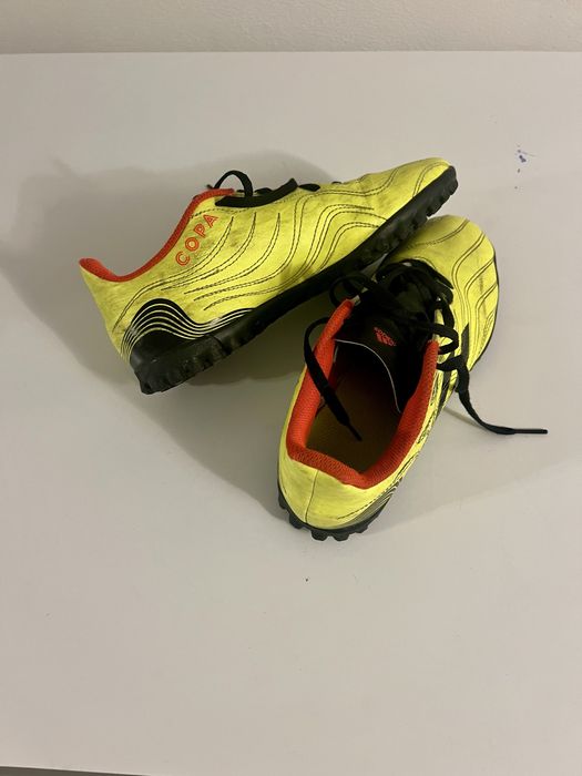 Vand ghete de fotbal