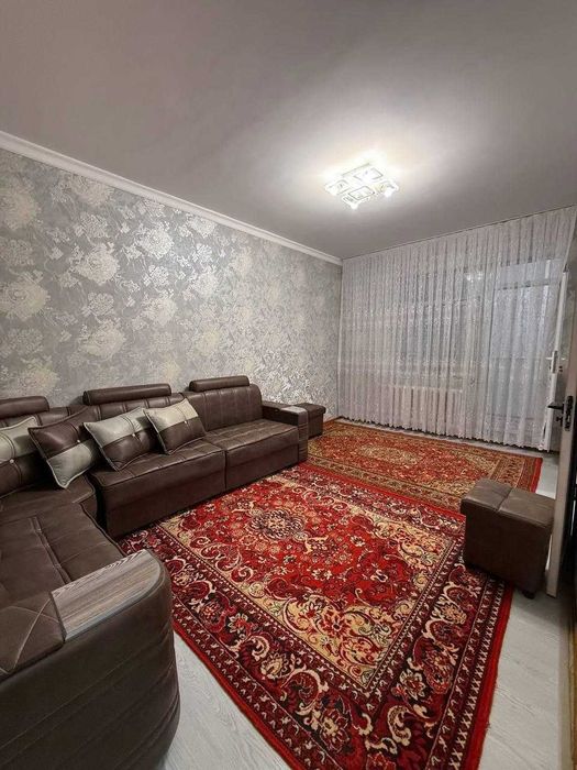 Юнусабад 13  Анжир кафе  1/1/4  Продается квартира