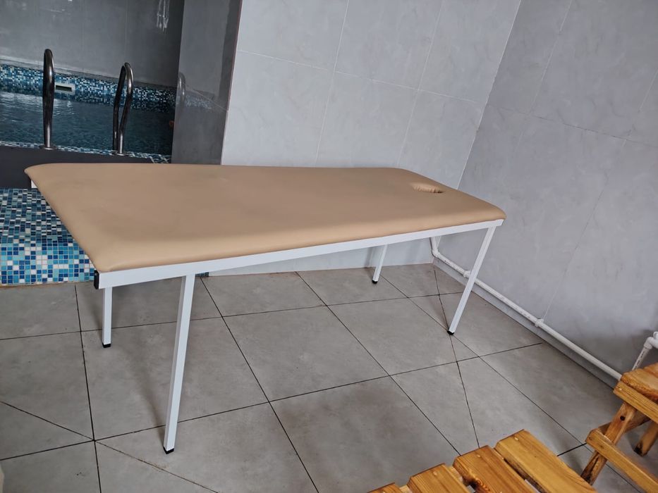 Кушетка для массажа