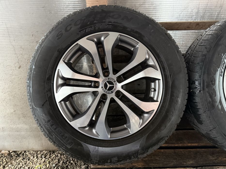 Jante Mercedes GLC originale ca Noi 235 65 18 pirelli iarna