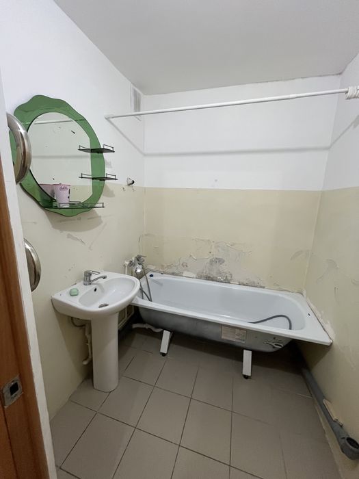 Сдам 2комн квартиру