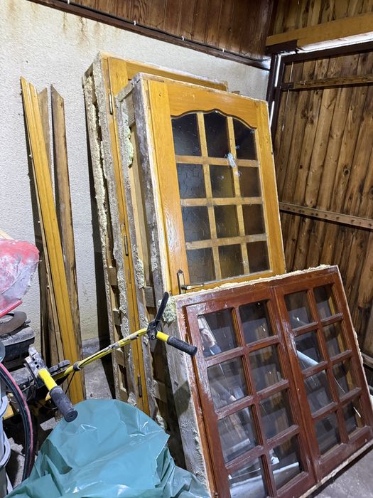 Vand usi stejar cu toc si ferestre