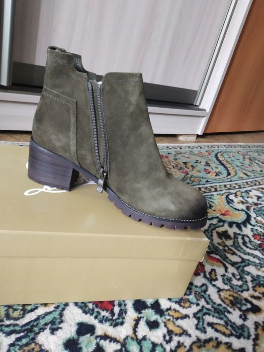 Полусапожки женские