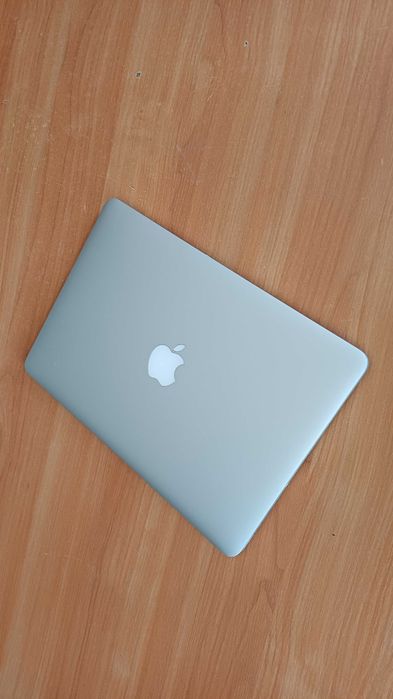 13'Macbook Pro Retina 2014 i5/128GB/8GB Ram A1502 лаптоп
