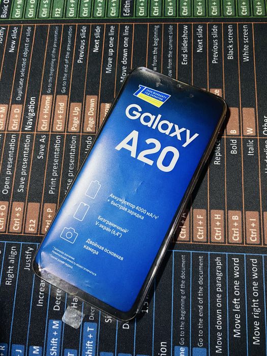 Продаётся Samsung A20 32GB Надёжный смартфон с Super OMOLED
