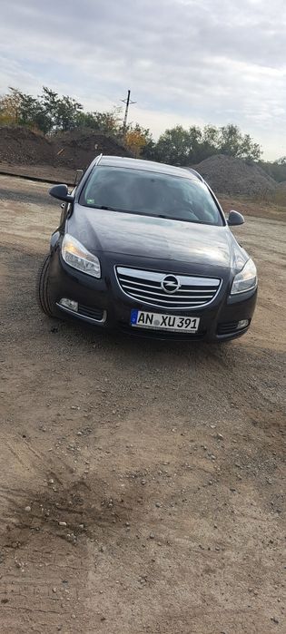 de vanzare opel insignia