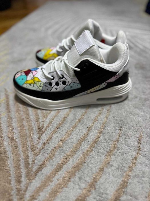 Adidasi barbati marimea 43