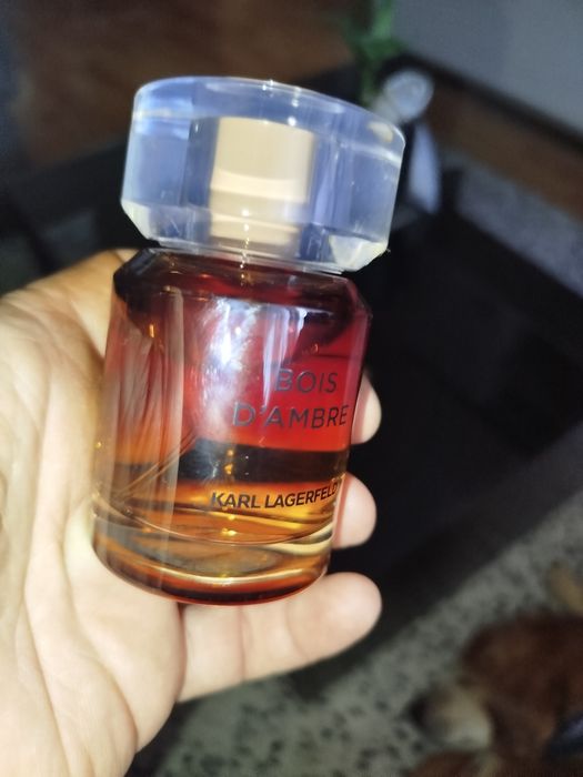 Parfum bărbătesc