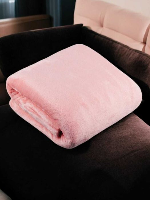 Pled 160x220, 4 fasl uchun kerakli adyal. Sovg'alar uchun ham ajoyib.