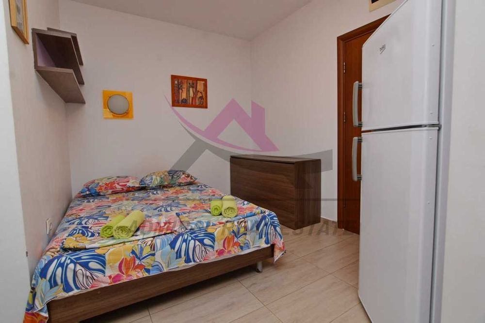 Дава се под наем Едностаен апартамент в к.к. Св.Св. Константин и Елена - 35 кв.м за 409 € - Снимка #2