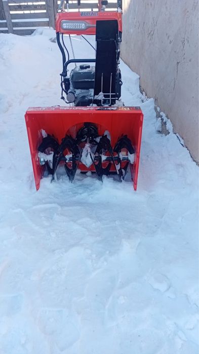 Қар тазалайтын техника (Снегоуборщик)