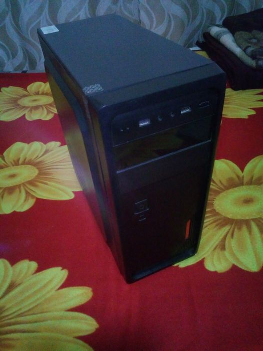 Срочно продам пустой кейс от ПК