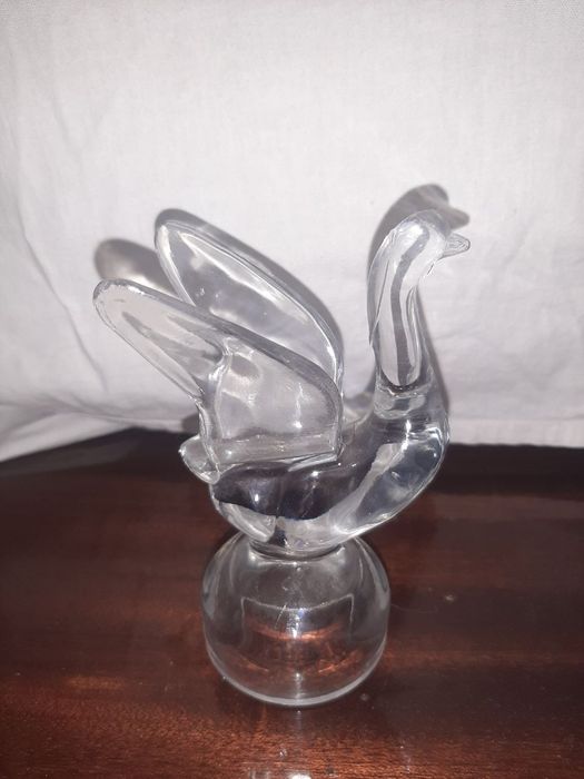 Лебедь прозрачный сувенир