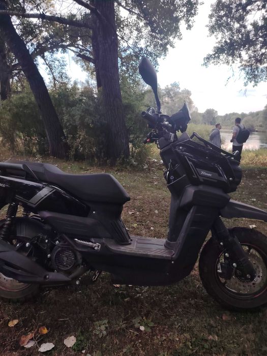 Продам скутер TANK