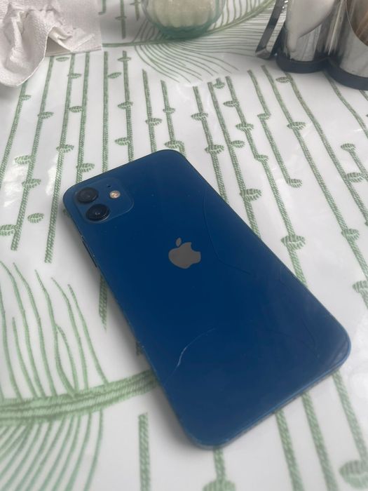 iPhone 12 64gb 92akb