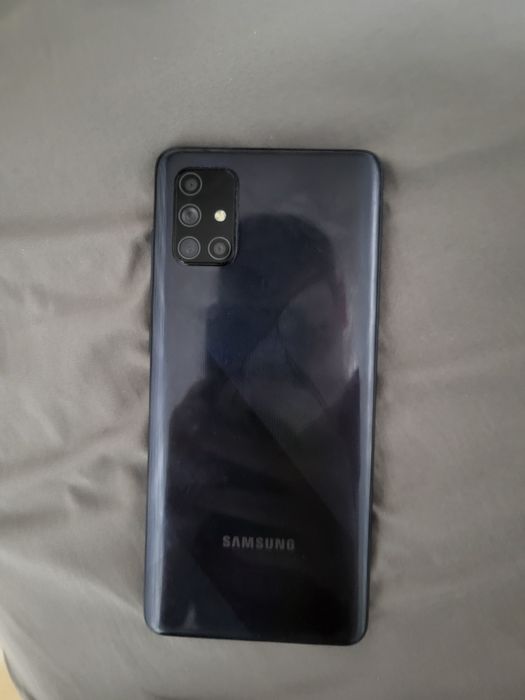 Продам Samsung galaxy A71