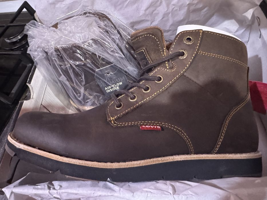 Vand Ghete Levi’s originale piele noi