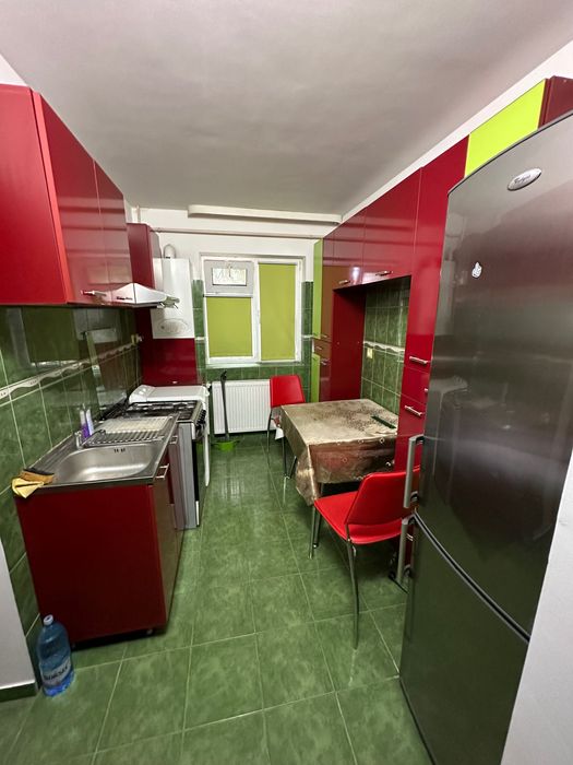 Închiriez  Apartament 2 camere