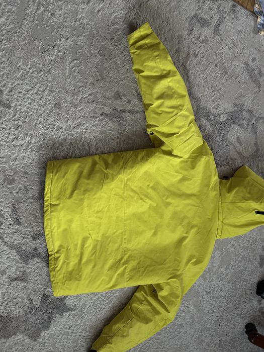 Горнолыжный костюм