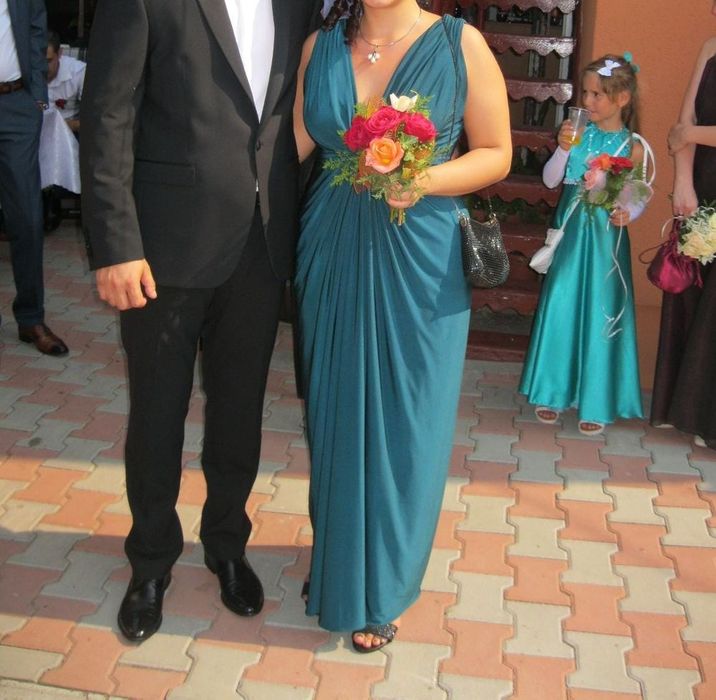 Rochie verde de gală