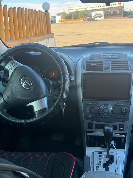 Продается машина Toyota Corolla