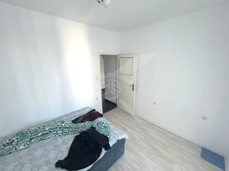 Продава се Многостаен апартамент в Бургас, Възраждане - 100 кв.м за 3300 €/кв.м - Снимка #3