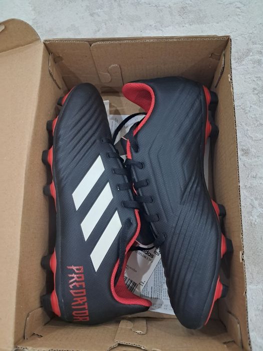 Adidas Predator 18.4FXG