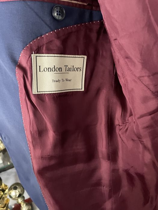 Costum barbatesc , 46