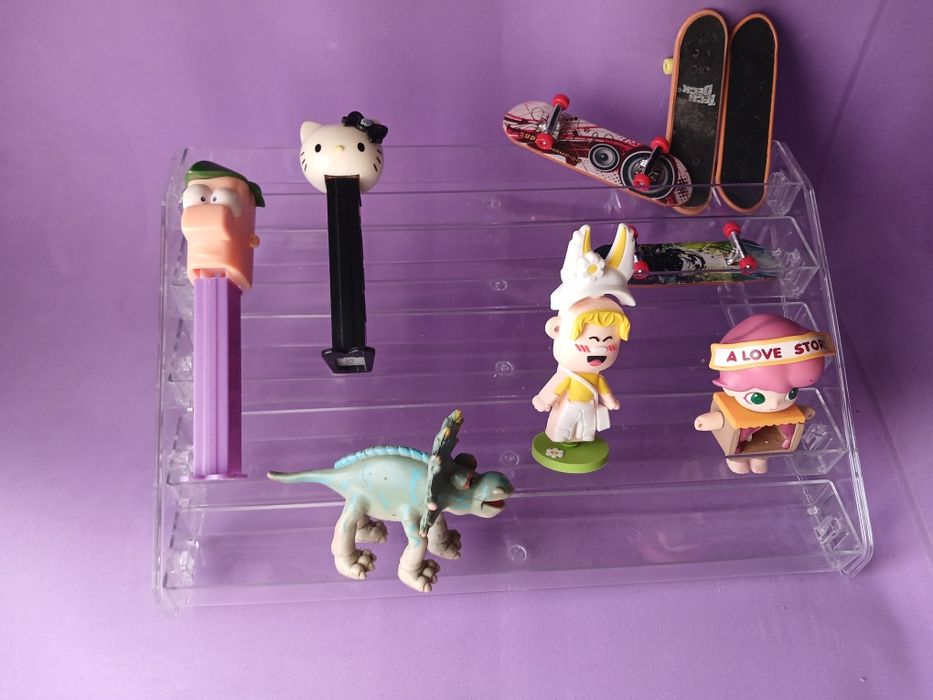 Продам фигурки из ...