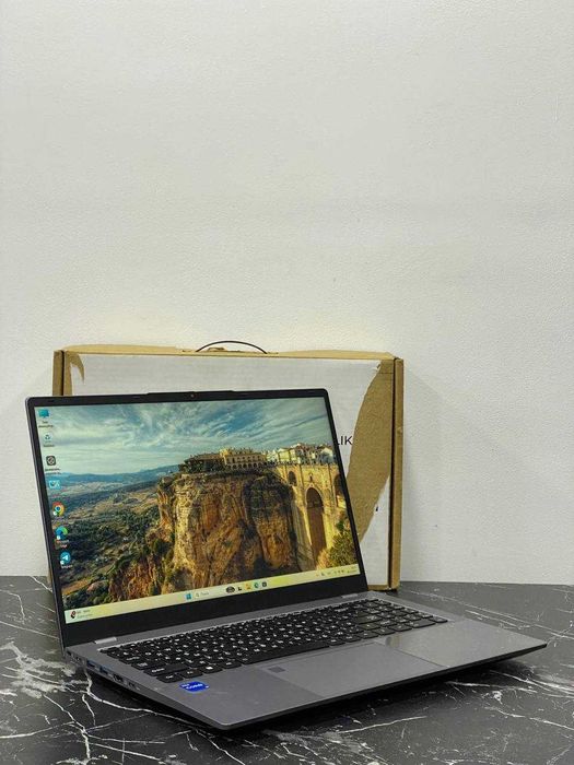 Yangi Noutbuk Hanson