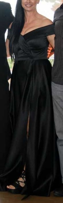 Рокля за абитуриенски бал черна,бална рокля  ,ПОДАРЪК ОБУВКИ!