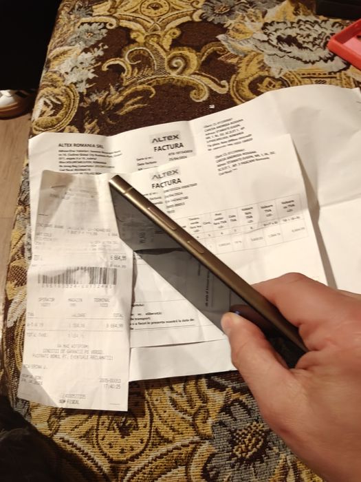 Samsung S24ultra culoare deosebita aspect impecabil garanție